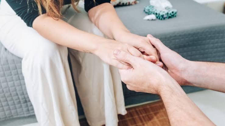 ماذا تعرفين عن الحمل المنسي ولماذا يحدث